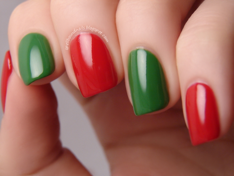 Green, White, and Red Christmas Nail Design - wide 2