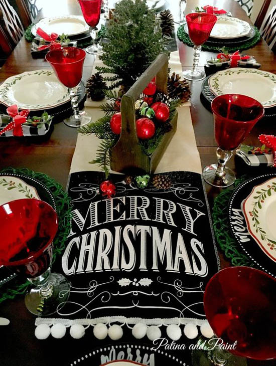 dining-room-christmas-decorations-9