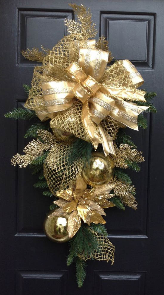gold christmas decorations