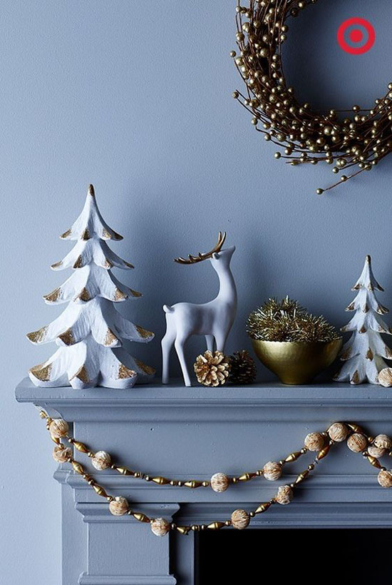 New Modern Christmas Decor for Small Space