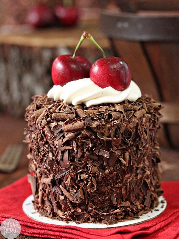 black-forest-mini-cakes