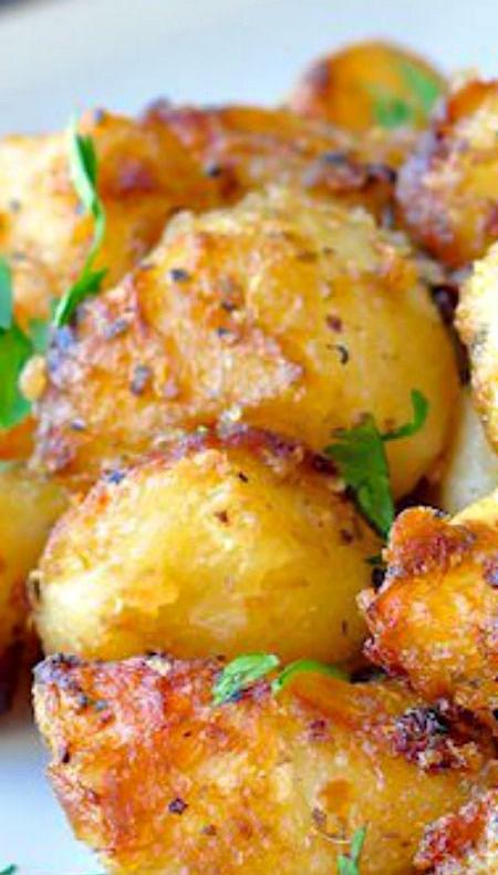 lemon-herb-roasted-potatoes
