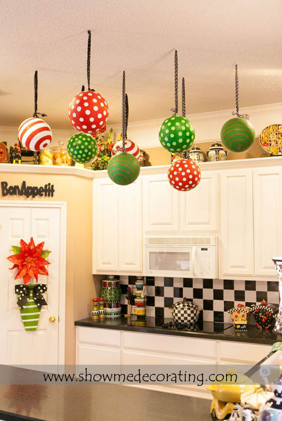 30 Stunning Christmas  Kitchen  Decorating  Ideas All 