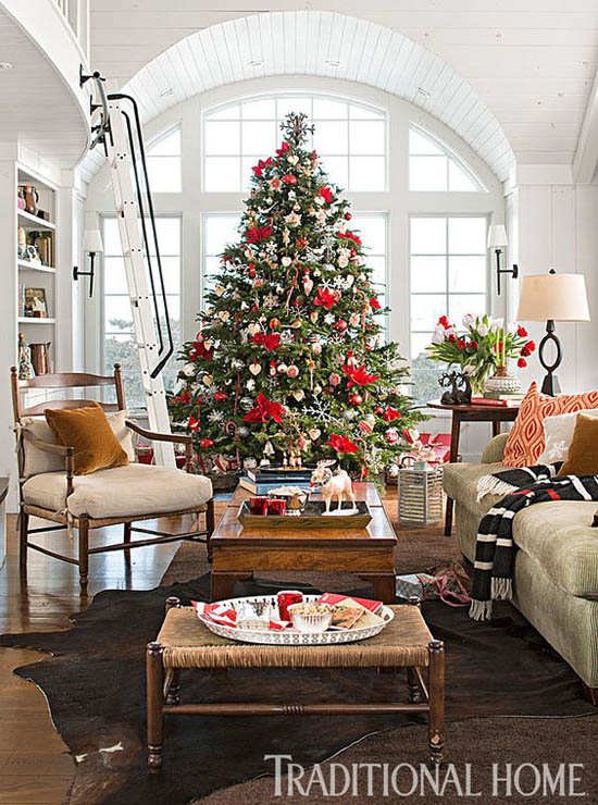 Most Breathtaking Christmas Living Room Decorating Ideas and