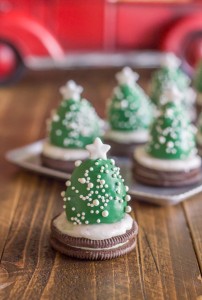 40+ Festive No Bake Christmas Desserts For a Sweeter Holiday – All