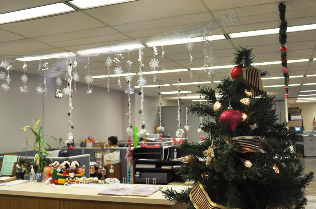 Christmas Decoration Ideas For Office