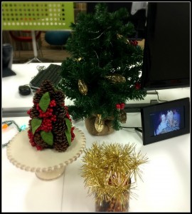 40 Office Christmas Decorating Ideas – All About Christmas