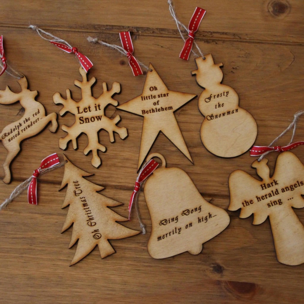 40 Wooden Christmas Decorations – All About Christmas