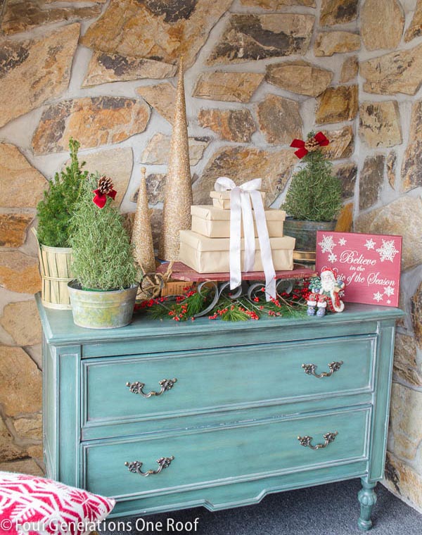 christmas-decorating-for-small-space-9