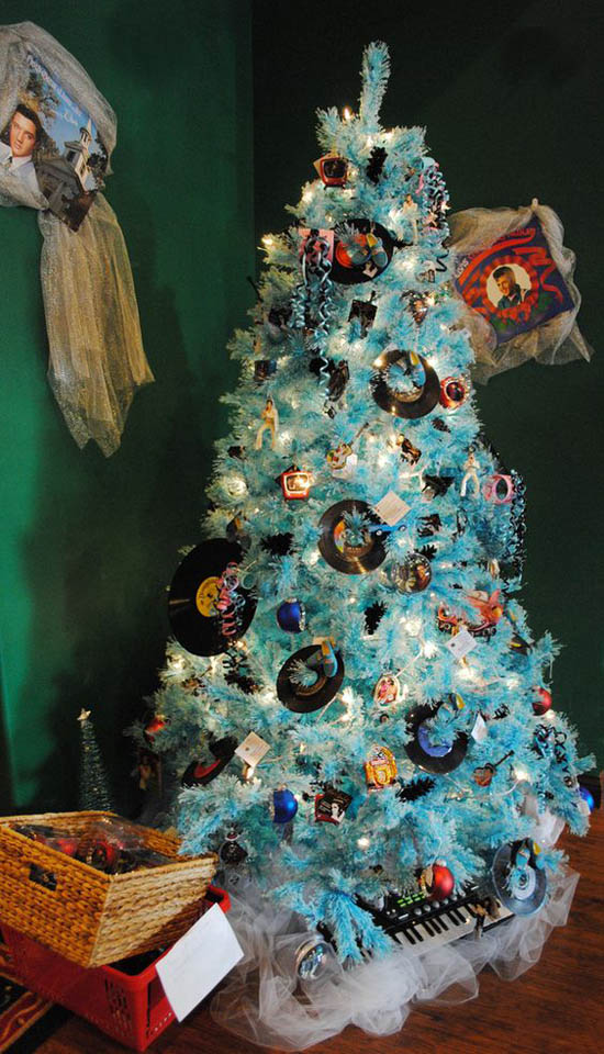 30+ Creative Christmas Tree Theme Ideas – All About Christmas