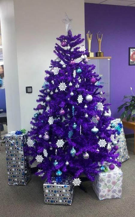 purple-christmas-decorations-23
