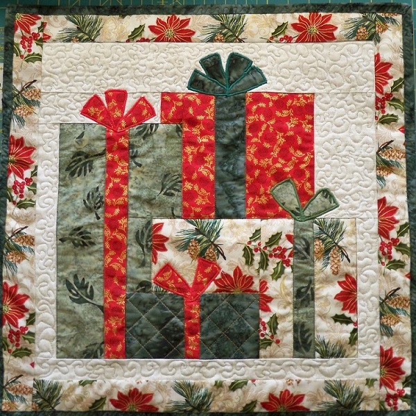 40 Mind blowing Christmas Quilts To Own All About Christmas